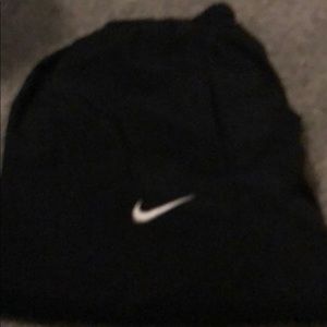 Men’s Nike pants medium dry fit